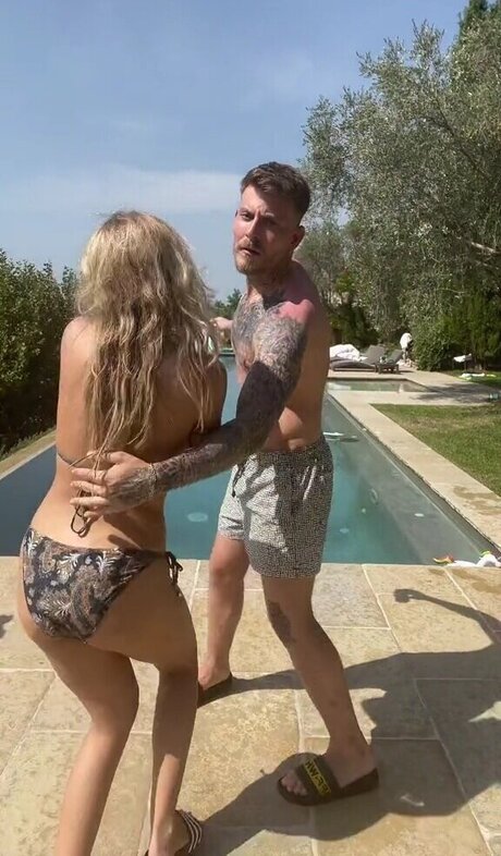 アマチュア潮吹きOnlyFans 無料 ギャラリー