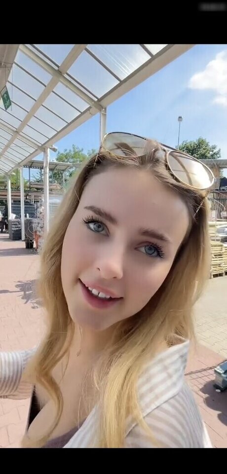 フィンドムオンリーファンズ セックス ギャラリー