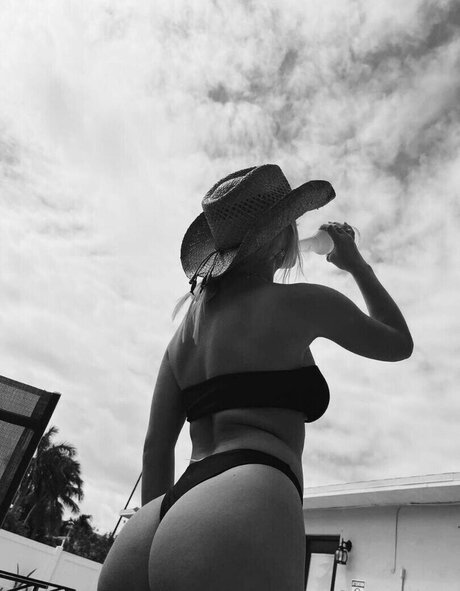 Bella Paulson スター ヌード ギャラリー