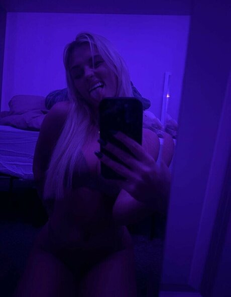 Bella Paulson ポルノスター 美しい 写真