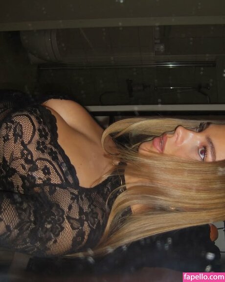 Anniken Kjuusmoen HDスター 画像