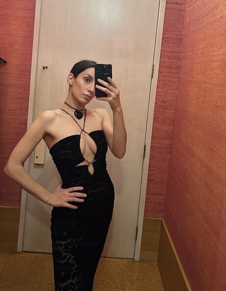 ビキニストリップOnlyFans 無料セクシー アーカイブ