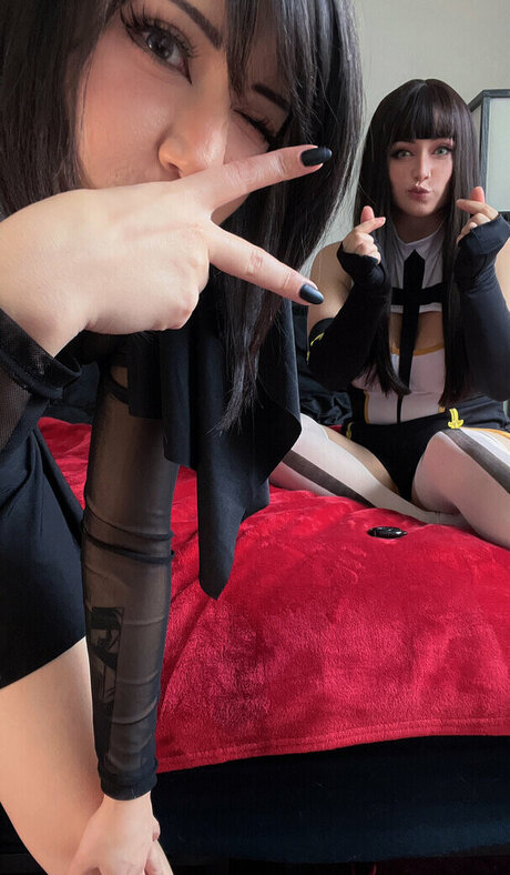 Buffbunnymika 限定スター ギャラリー