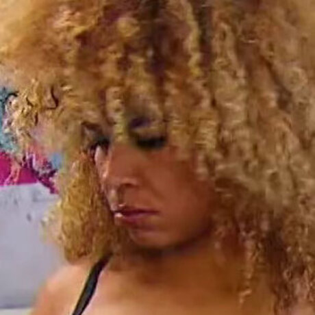 Diana Schneider エロティック女優 写真