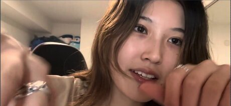 baitu asmr 裸のモデル ギャラリー