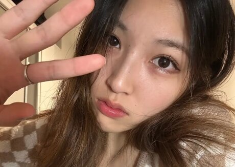 baitu asmr ポルノスター 無料 写真