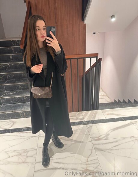 naomimorning 高品質女優 写真