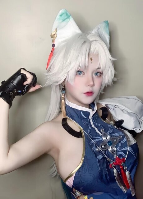 Wynh Baby エロティックなモデル 写真