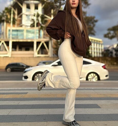 ティーンフィンガリングOnlyFans 無料xxx 画像