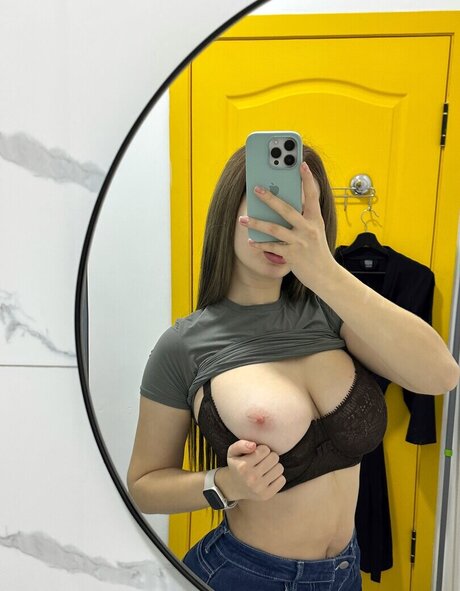 cumatozz ポルノスター 高品質 写真