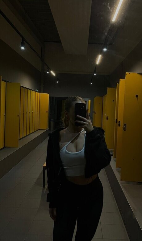 アナル無料OnlyFans アートヌード 写真