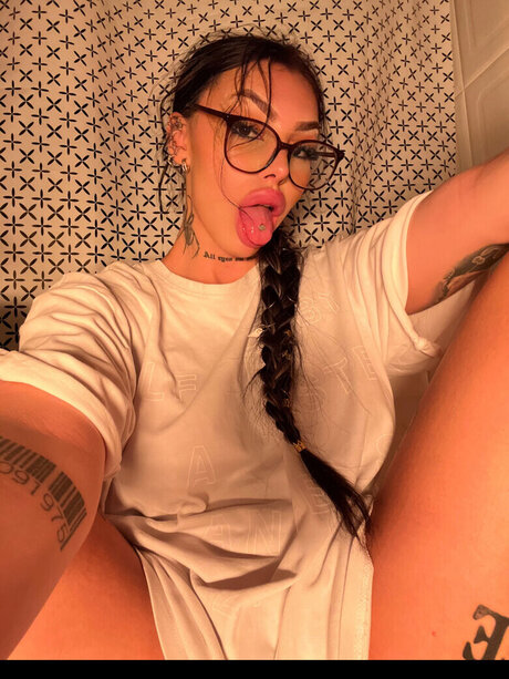 sexynalaa 裸のスター 画像