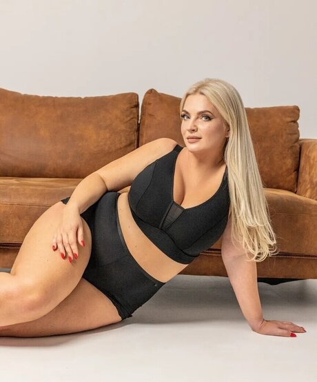 かわいい巨乳OnlyFans 美しいポルノ ギャラリー