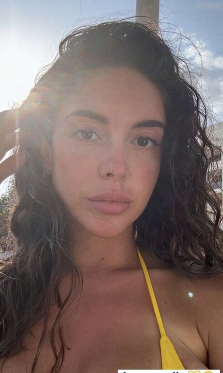 大きな乳首OnlyFans ポルノグラフィック アーカイブ