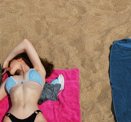 母娘オンリーファン アートヌード 画像