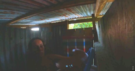 Sabrina Outdoor XXXモデル 写真