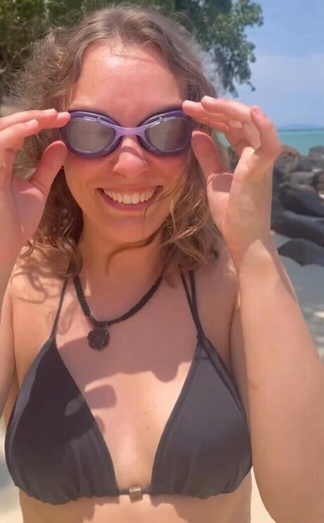 Sabrina Outdoor ポルノスター 写真