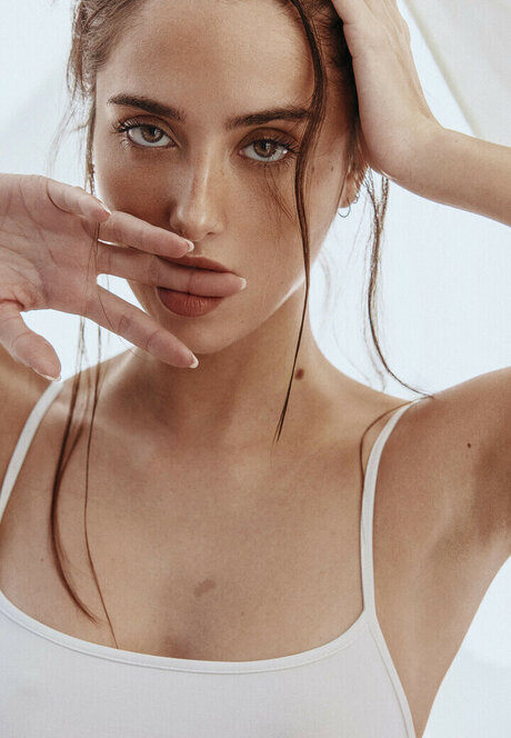 Elsa Couturier HDモデル 写真