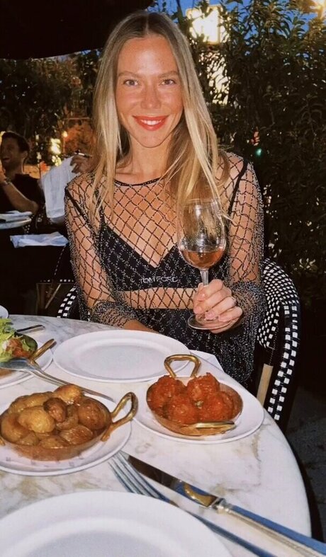 Cheyenne Pahde 美しいスター ギャラリー