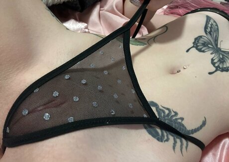 lunarxxprincess エロティック女優 写真