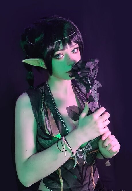 大きな乳首OnlyFans アートxxx 画像