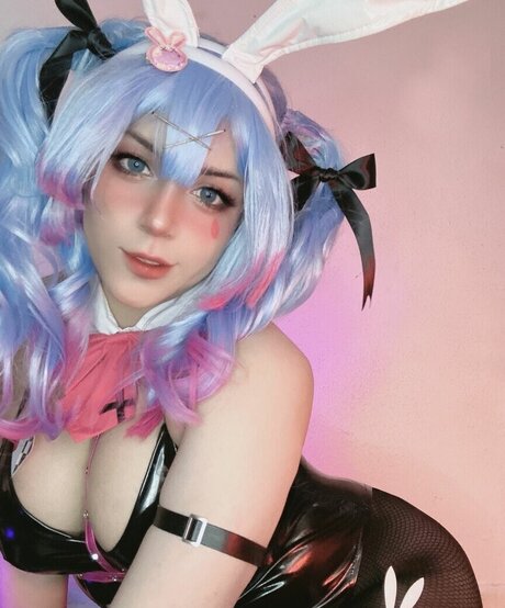 Kattxds 美しいポルノスター 写真
