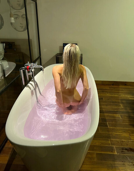 ティーンのおっぱいOnlyFans セクシーヌード アーカイブ