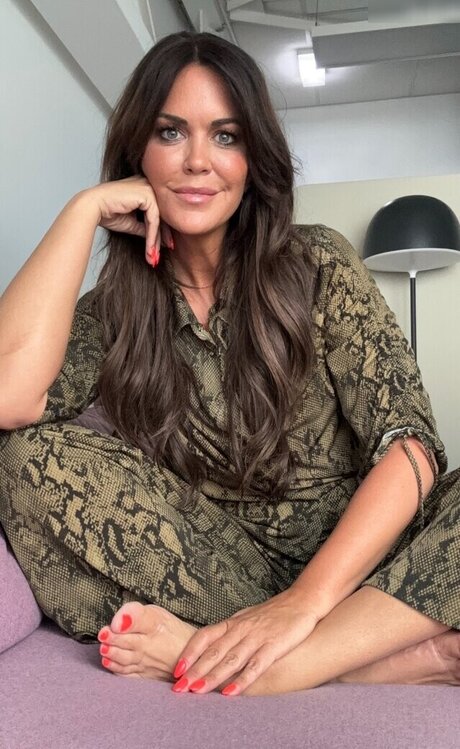 Martina Reuter ポルノスター HD 写真