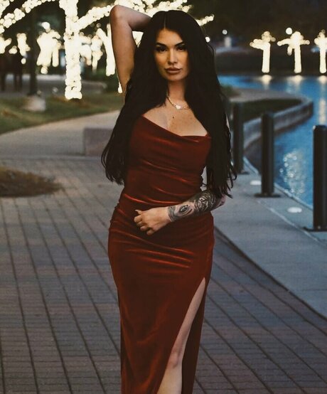 Htx ravenn モデル 写真