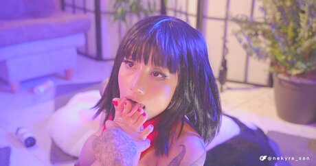 Kittymolly_ ポルノスター 無料 写真