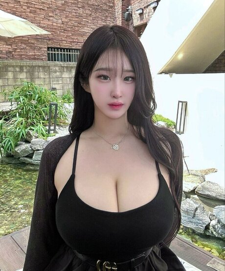 Dahee0326 Dh oh eb かわいいポルノスター 画像