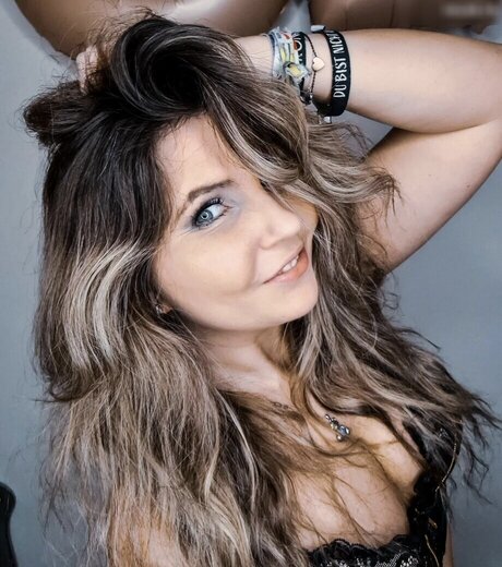 Nicole Miss opel HD女優 写真