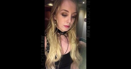 Chloe Scott 無料のポルノスター 写真