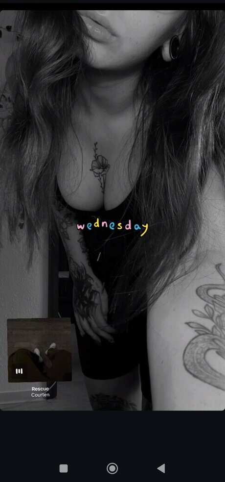 Kira Julie 無料のポルノスター 写真