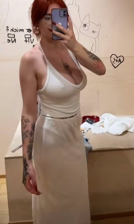 Kira Julie ポルノスター 美しい 写真