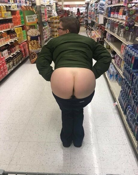 KaraTart 裸のポルノスター ギャラリー