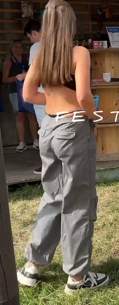 Kim F ngeling ポルノスター セクシー 写真