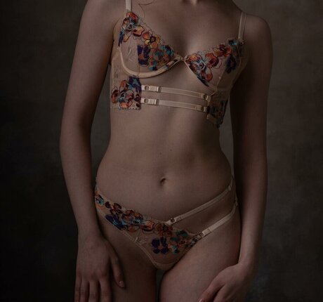 射精 顔射 OnlyFans 美しい裸 画像