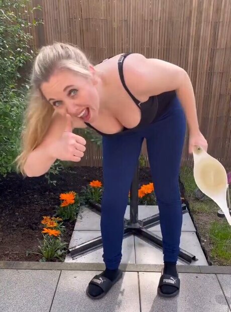 BBCフェイシャルOnlyFans 無料ポルノ 画像