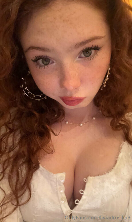 Livia Paige 高品質女優 写真