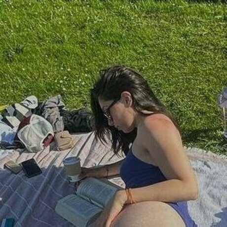 アマチュア潮吹きOnlyFans 美しいヌード 画像