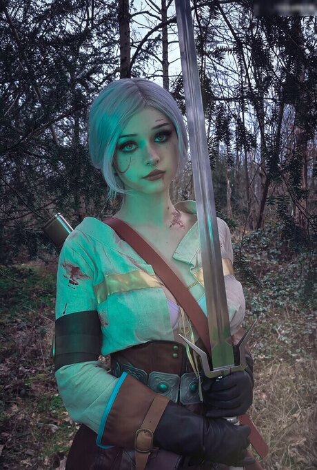 ニューハーフ ドミナトリックス OnlyFans ヌード 写真