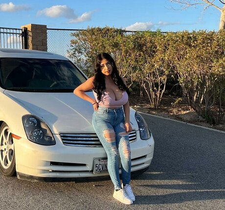 お金 OnlyFans セクシーヌード 写真