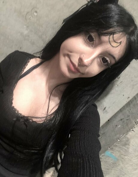 ily yuumi ポルノスター トップ 写真