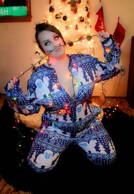 AkiFae ポルノモデル 写真