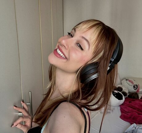 射精 顔射 OnlyFans ポルノ 写真