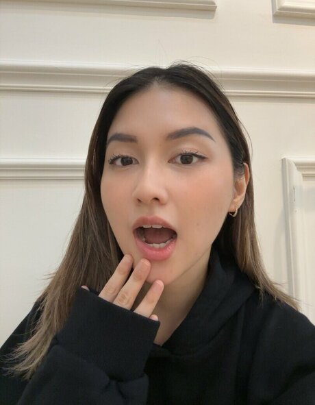 Swansage 完璧なモデル 写真