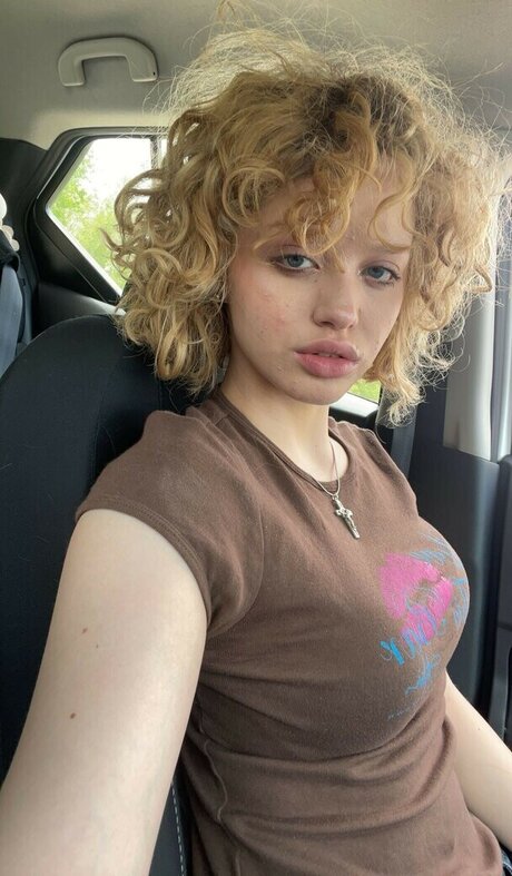 シャワーヌードOnlyFans 無料裸 写真