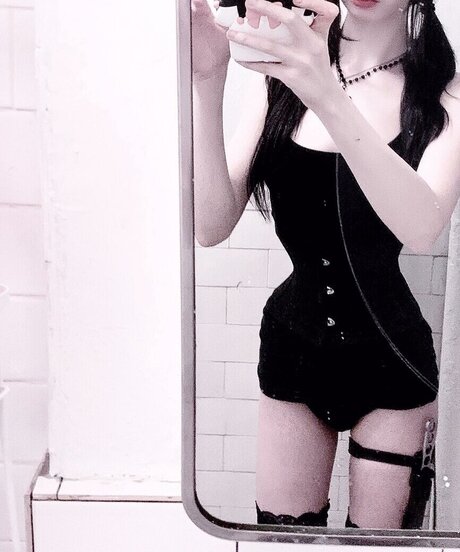 アジア人のセックステープ OnlyFans トップ 写真