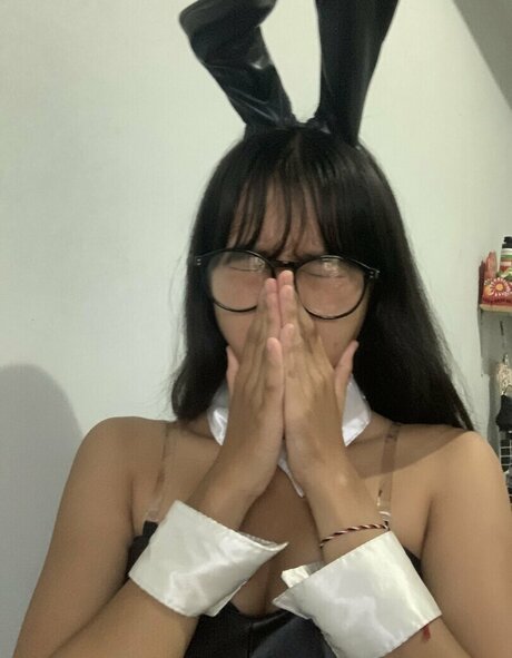 Vxilzie セクシーモデル 写真